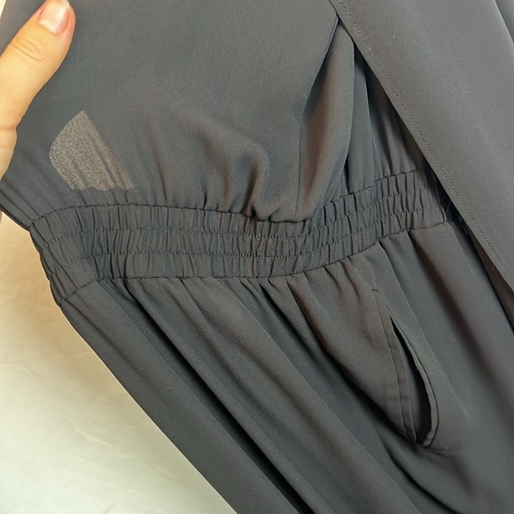 BCBG MaxAzria Sleeveless Pintuck Wide Leg Jumpsuit w/ Layered Top Sz M Black - Picture 9 of 17